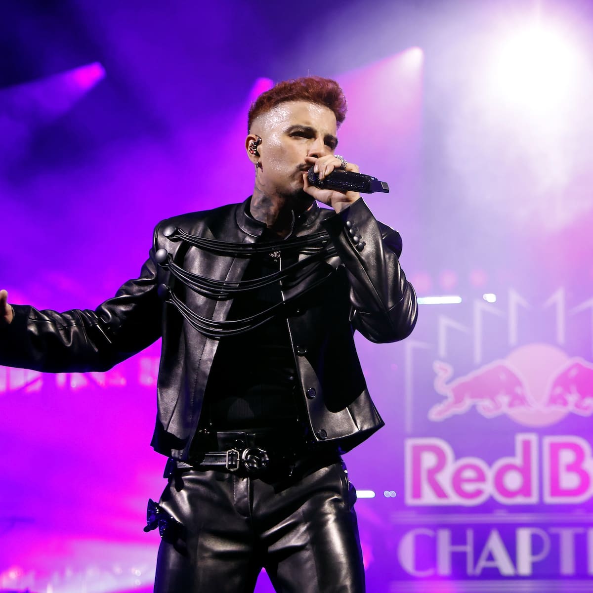 Rauw Alejandro mira hacia el futuro con 'Legacy', el título de su nuevo disco