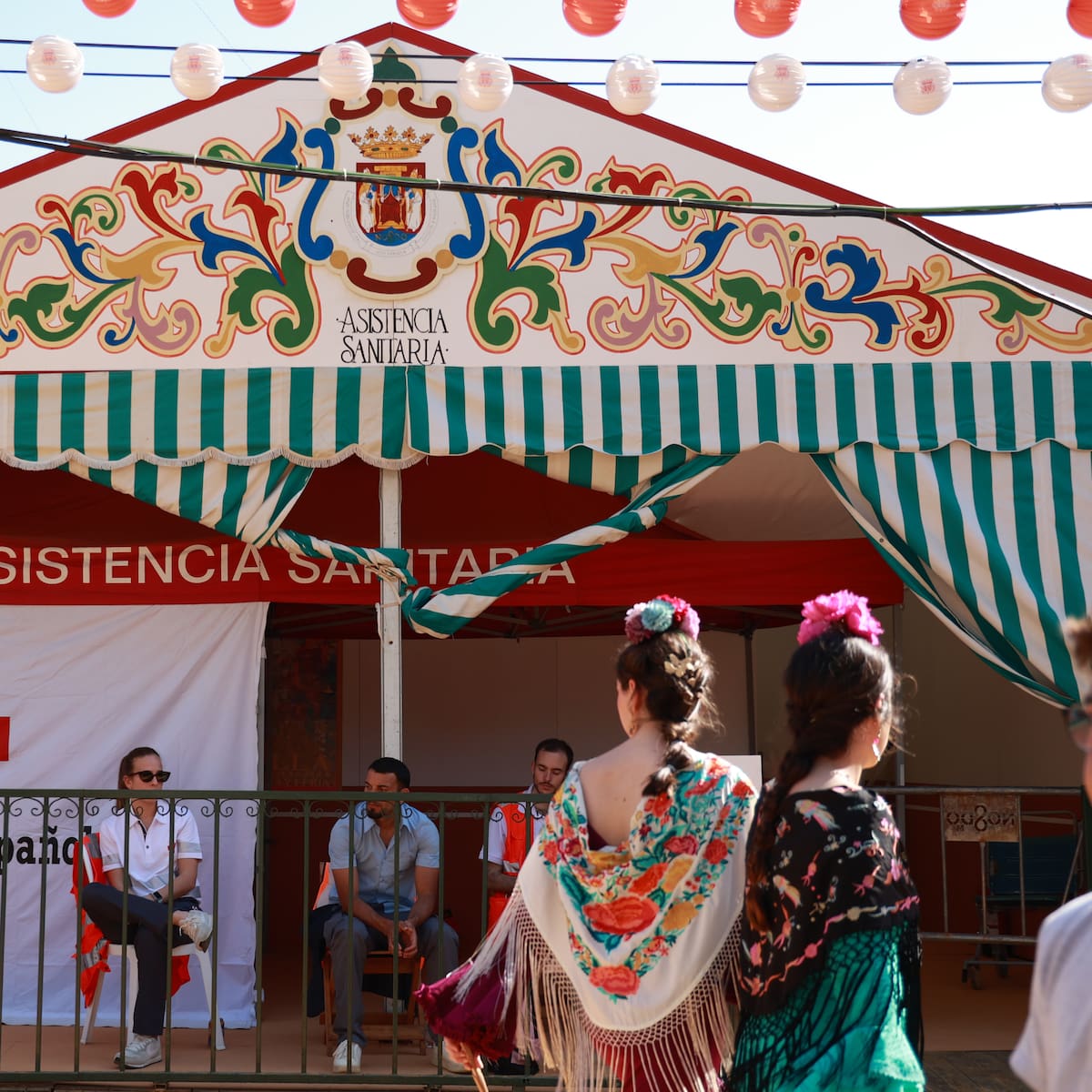 Feria de abril de Sevilla 2026: cómo llegar, transporte público, metro, taxis y cortes de tráfico