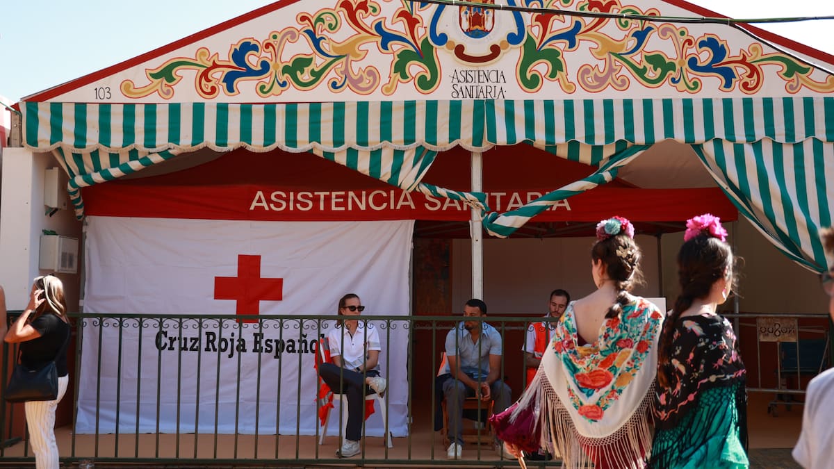 Feria de abril de Sevilla 2026: cómo llegar, transporte público, metro, taxis y cortes de tráfico