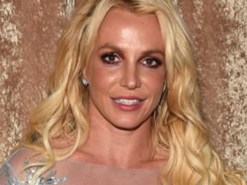Britney Spears dice adiós al maquillaje