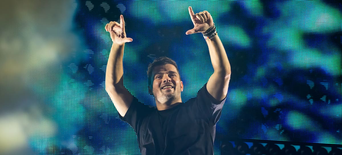 Martin Garrix rompe un nuevo récord al ser el primer artista en actuar tres veces en el Parque Histórico Estatal de Los Ángeles.