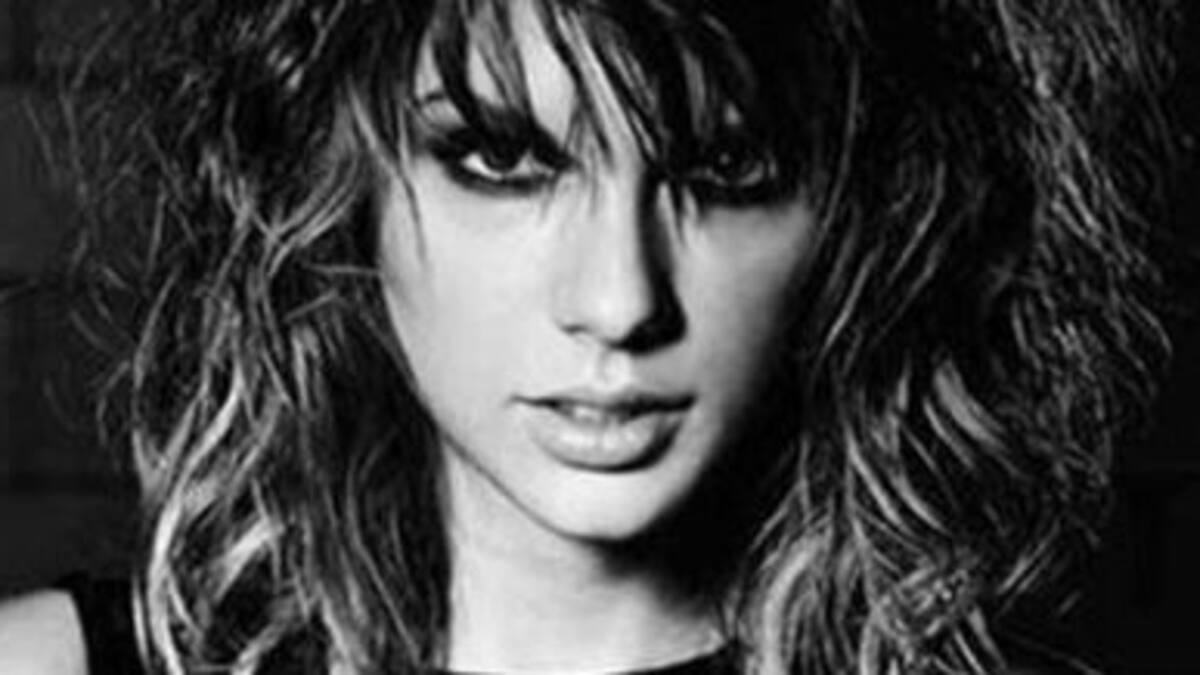 El golpe de Taylor Swift mientras grababa su video