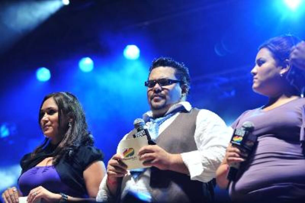 Vicky, Tavo y Gaby