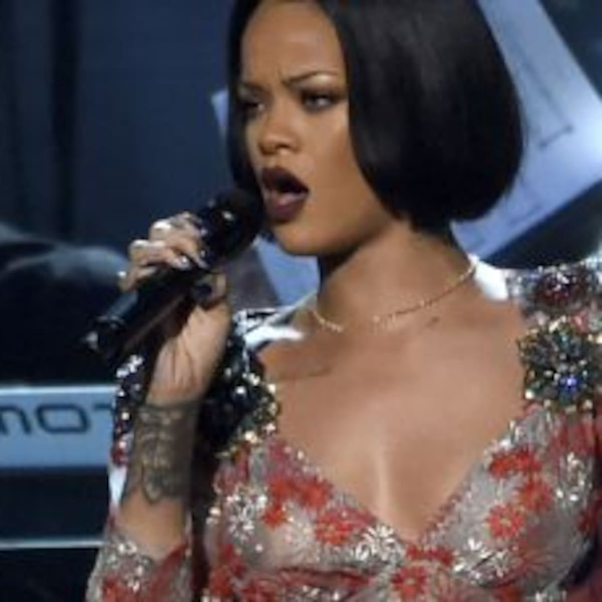 Rihanna es la Reina de Youtube