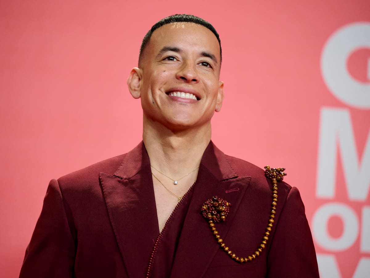 Daddy Yankee vuelve con 'BOTZ (Bésame OTra VeZ)' y deja claro que él nunca se fue