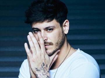 Cepeda nos habla de su amistad con Roi, Ana Guerra, Lola Índigo, Ricky Merino y Roberto Leal