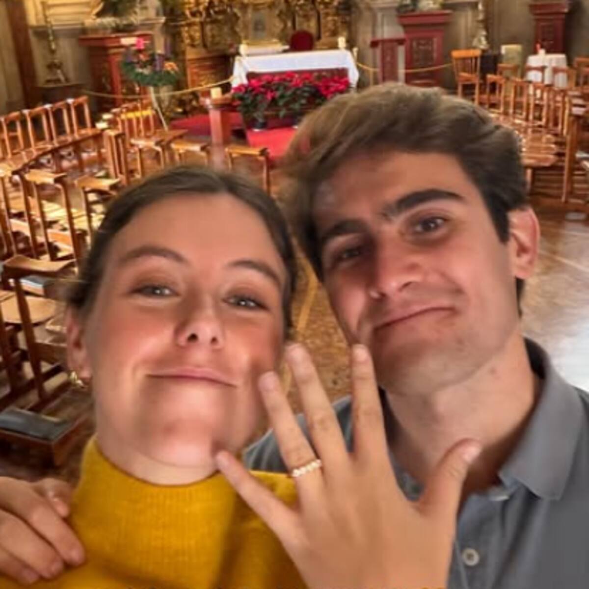 Manuela Ochoa reaparece tras la inesperada muerte de su novio Pedro Cadahía: "Me toca vivir por dos"