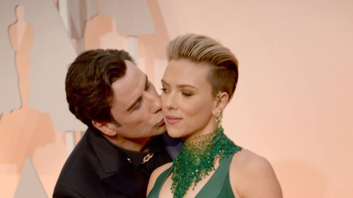 Scarlett Johansson: 'No hubo nada raro en el beso de John Travolta'