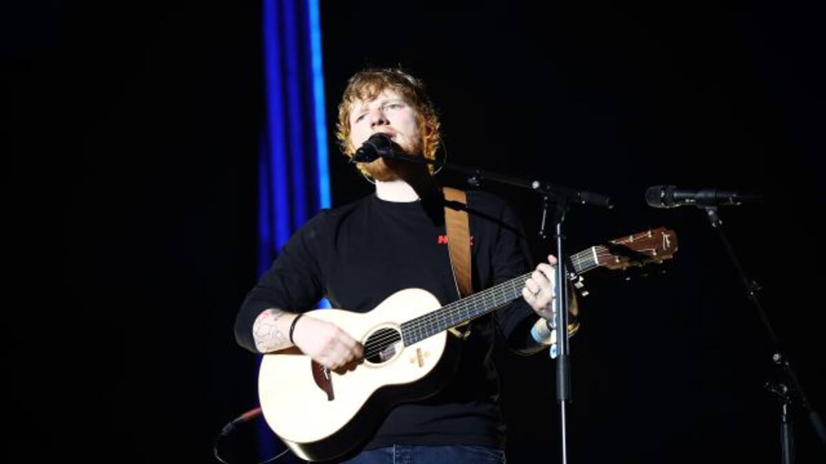 La razón por la que Ed Sheeran dejó su guitarra y salió corriendo en pleno show