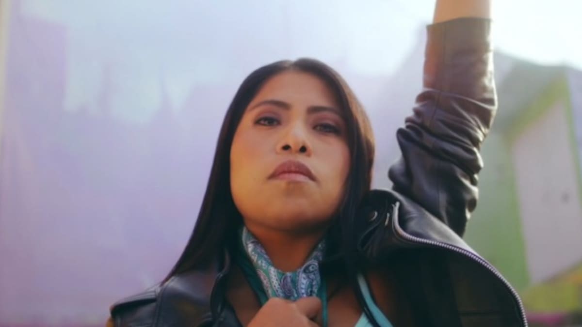 Yalitza Aparicio es protagonista en el nuevo video de Mon Laferte y Guaynaa