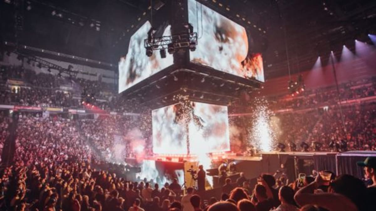 Tainy presentó 'Data Loading', un innovador espectáculo 360° en el legendario Coliseo de Puerto Rico