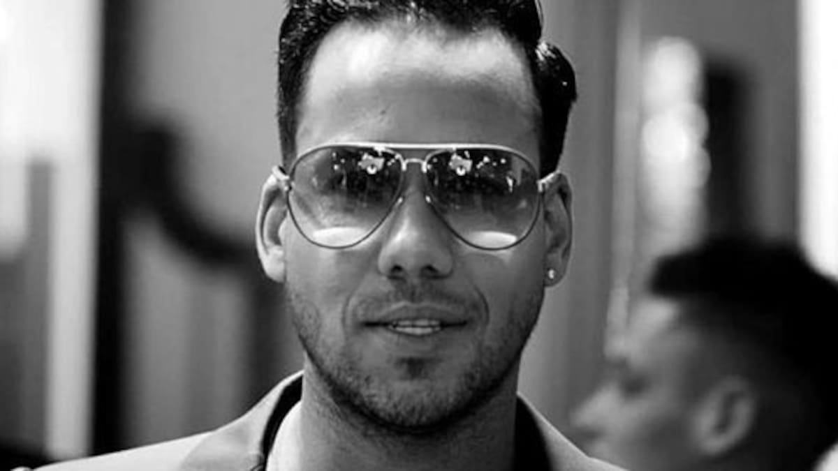 ¿Romeo Santos oculta a su hijo adolescente?