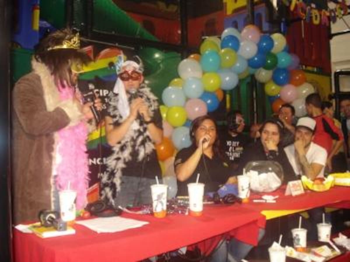 Mc Donald's Segundo Aniversario de La Hora sin Nombre