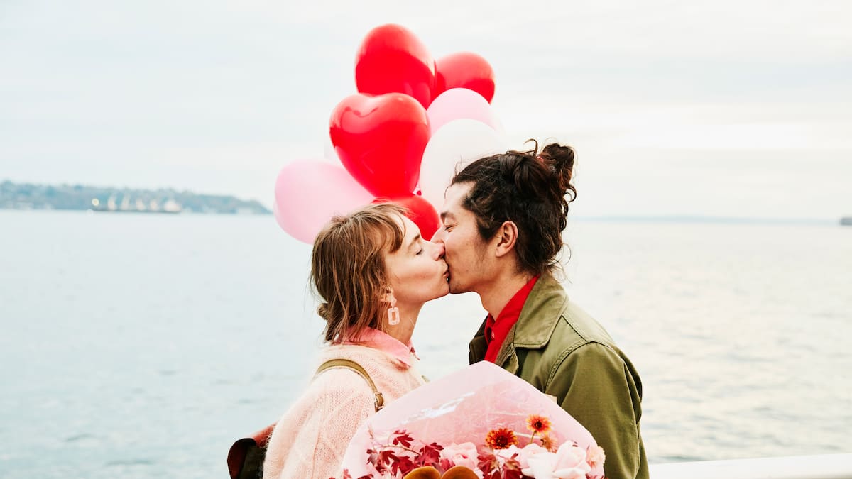 300 frases originales, románticas y bonitas para felicitar San Valentín 2026