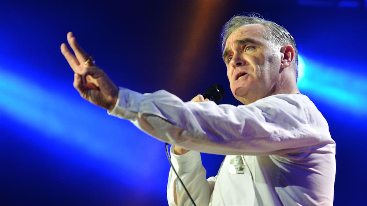 Carnívoro, xenófobo y “con la barriga colgando”: Morrissey se sintió odiado e insultado en Los Simpson, pero no demandó porque no tenía dinero