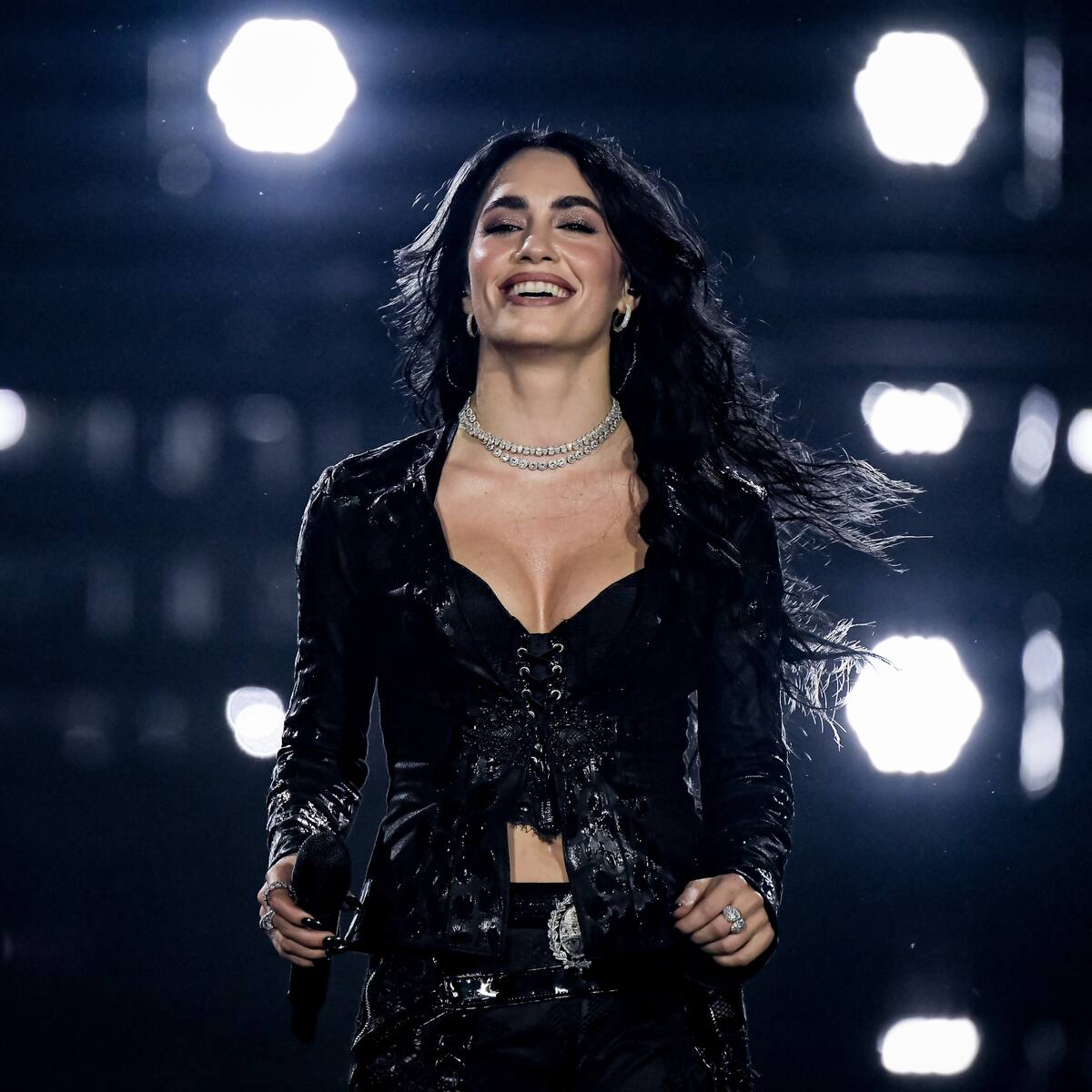 Nos encanta lo de Lali y Kylie: Así fue el inesperado show de Espósito y Minogue