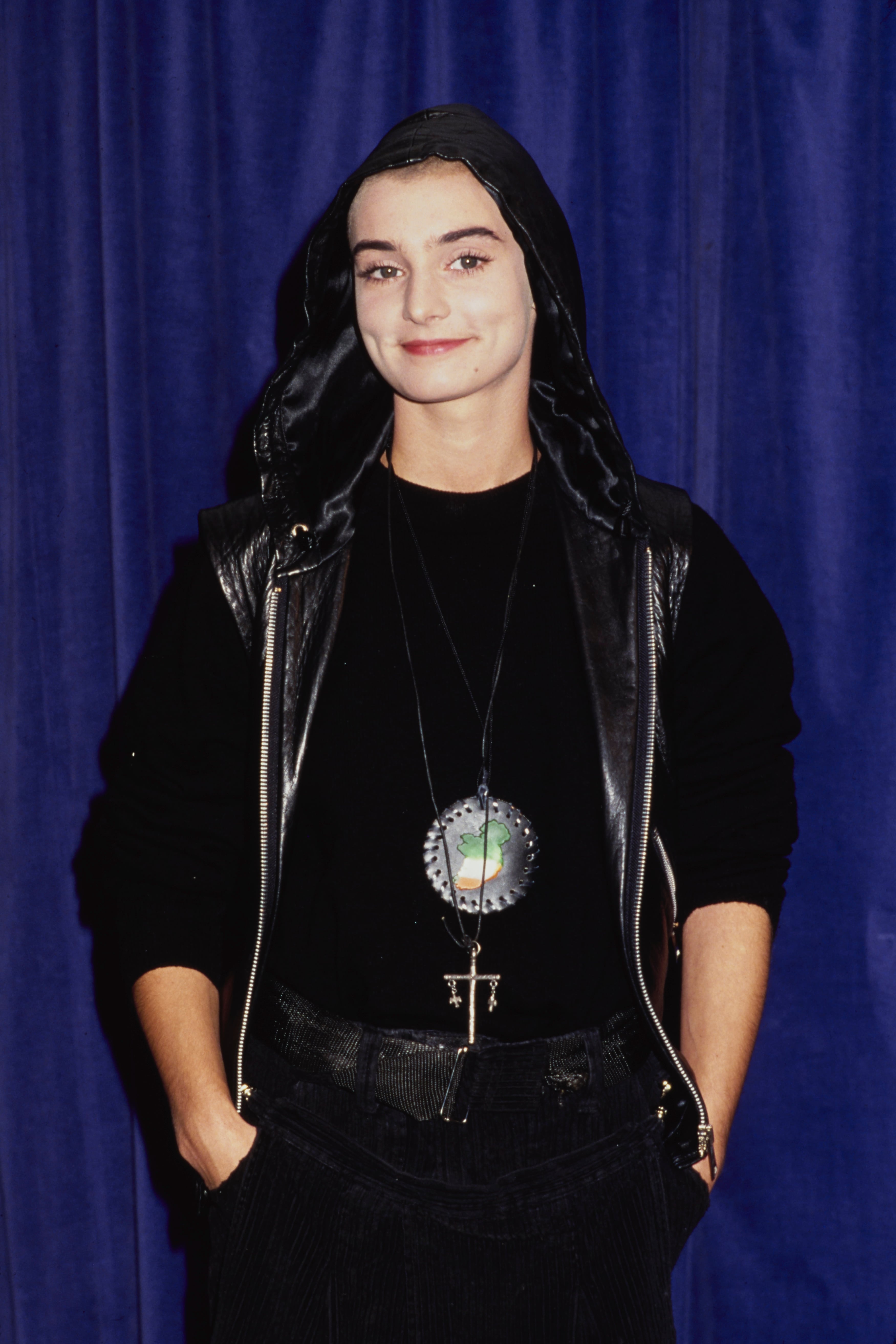 Sinéad O&#039;Connor en Santa Mónica, California, en noviembre de 1990.