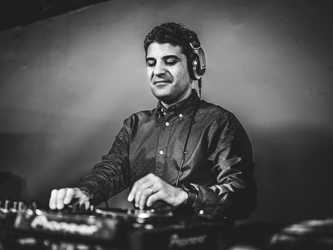 Edu Naranjo, en La Clásica Fiesta Ochentera en Ciudad Real con motivo de San Valentín.