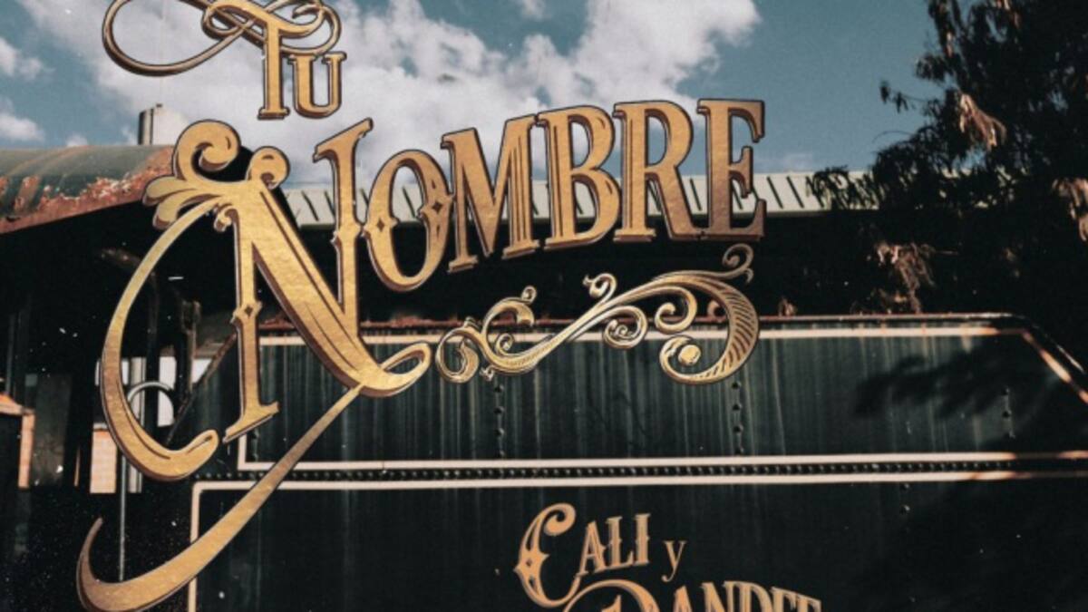 Cali y El Dandee yMike Bahía en "Tu Nombre"