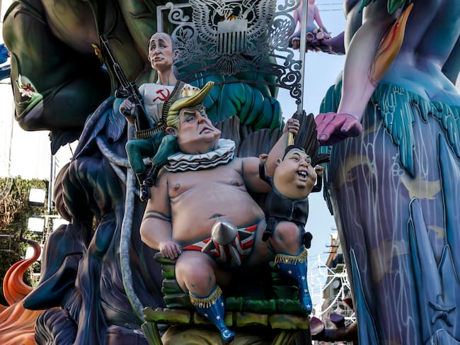 Ninot de Vladimir Putin, Donald Trump y Kim Jong-un en las Fallas de Valencia 2025