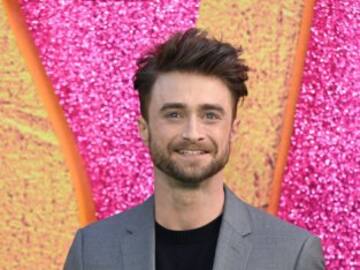 Daniel Radcliffe sorprende luciendo abdominales para su último papel