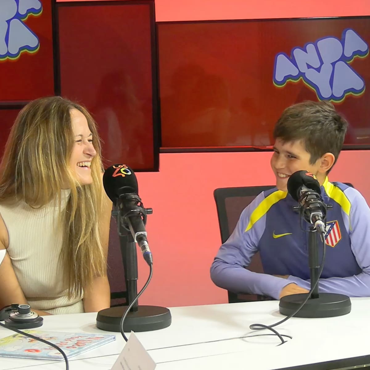 Martín, el niño de 10 años que recibió un mensaje de Koke en ‘Anda Ya’, se ha llevado una nueva sorpresa del Atlético de Madrid