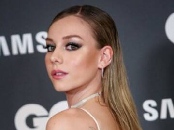 Ester Expósito es la ‘muñequita linda’ de Najwa Nimri en su nuevo videoclip