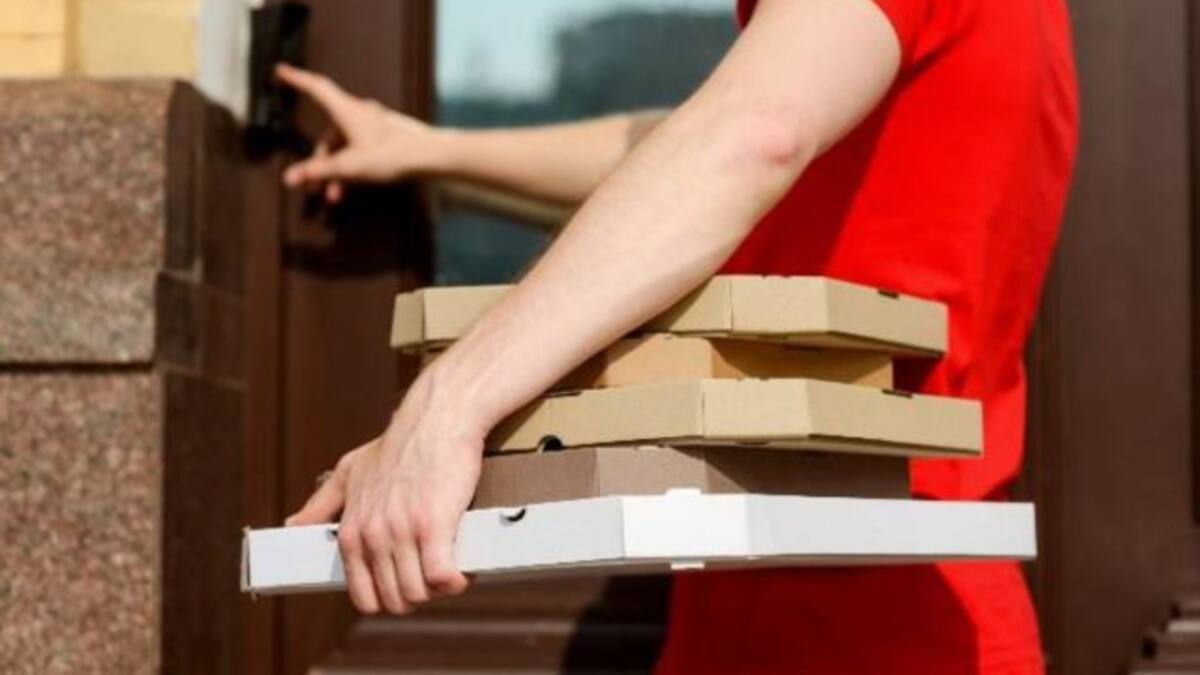 Hombre recibe por 9 años pizzas que no ordenó