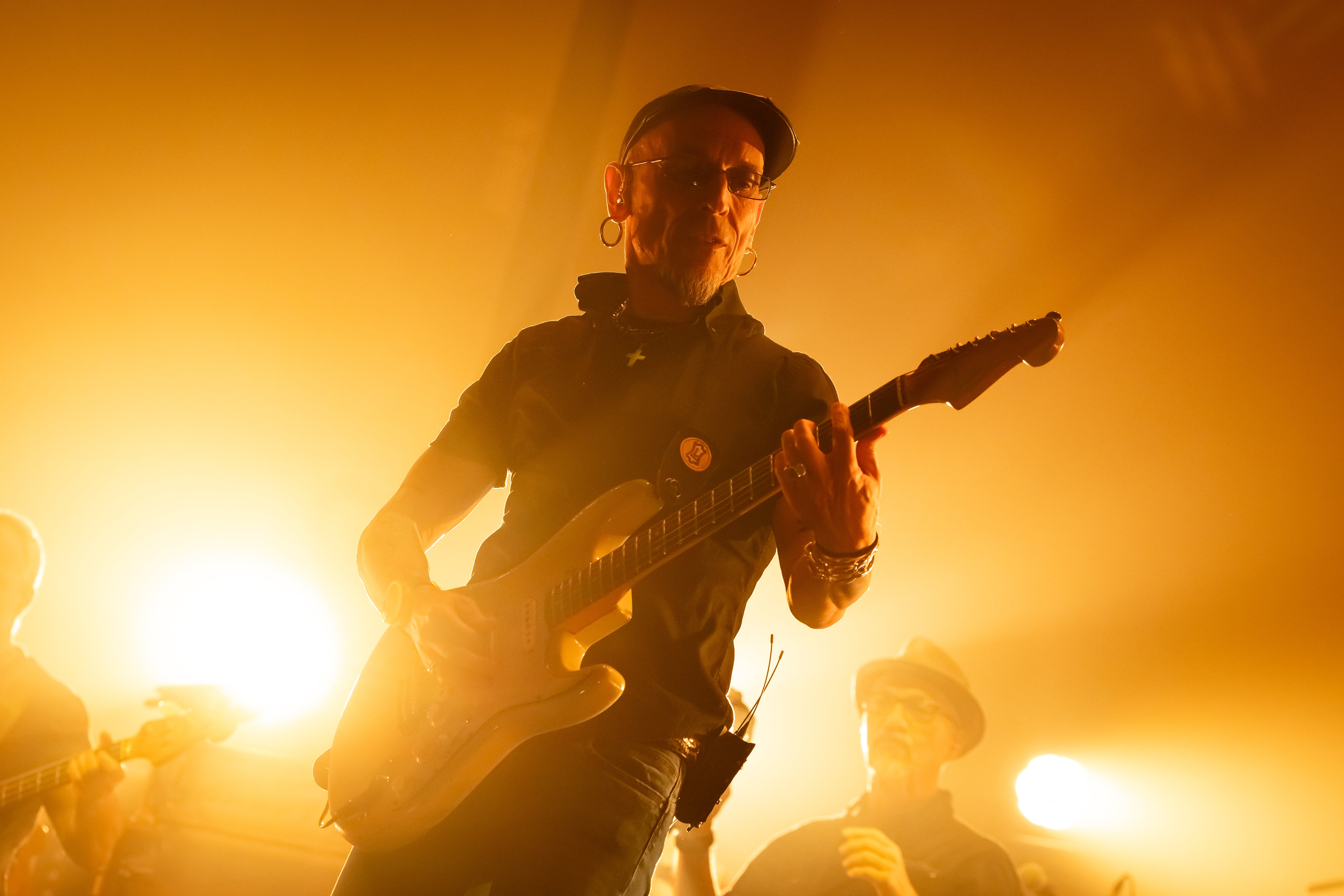 Fito Cabrales de Fito & Fitipaldis en su concierto del Movistar Arena de Madrid. / Aldara Zarraoa/Redferns