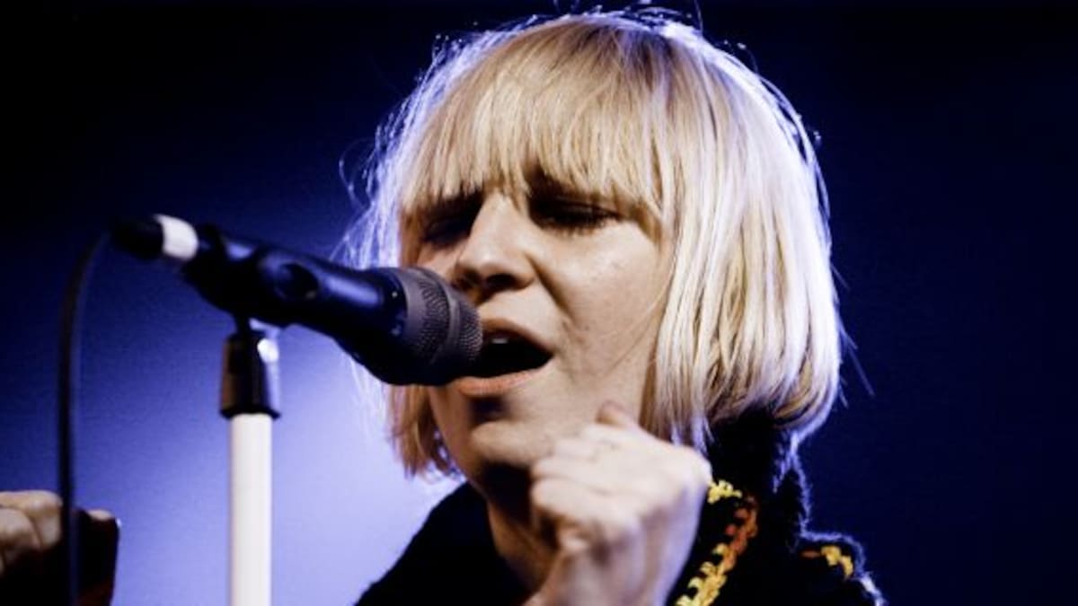 SIA escribe una canción para Maroon 5 o Bruno Mars
