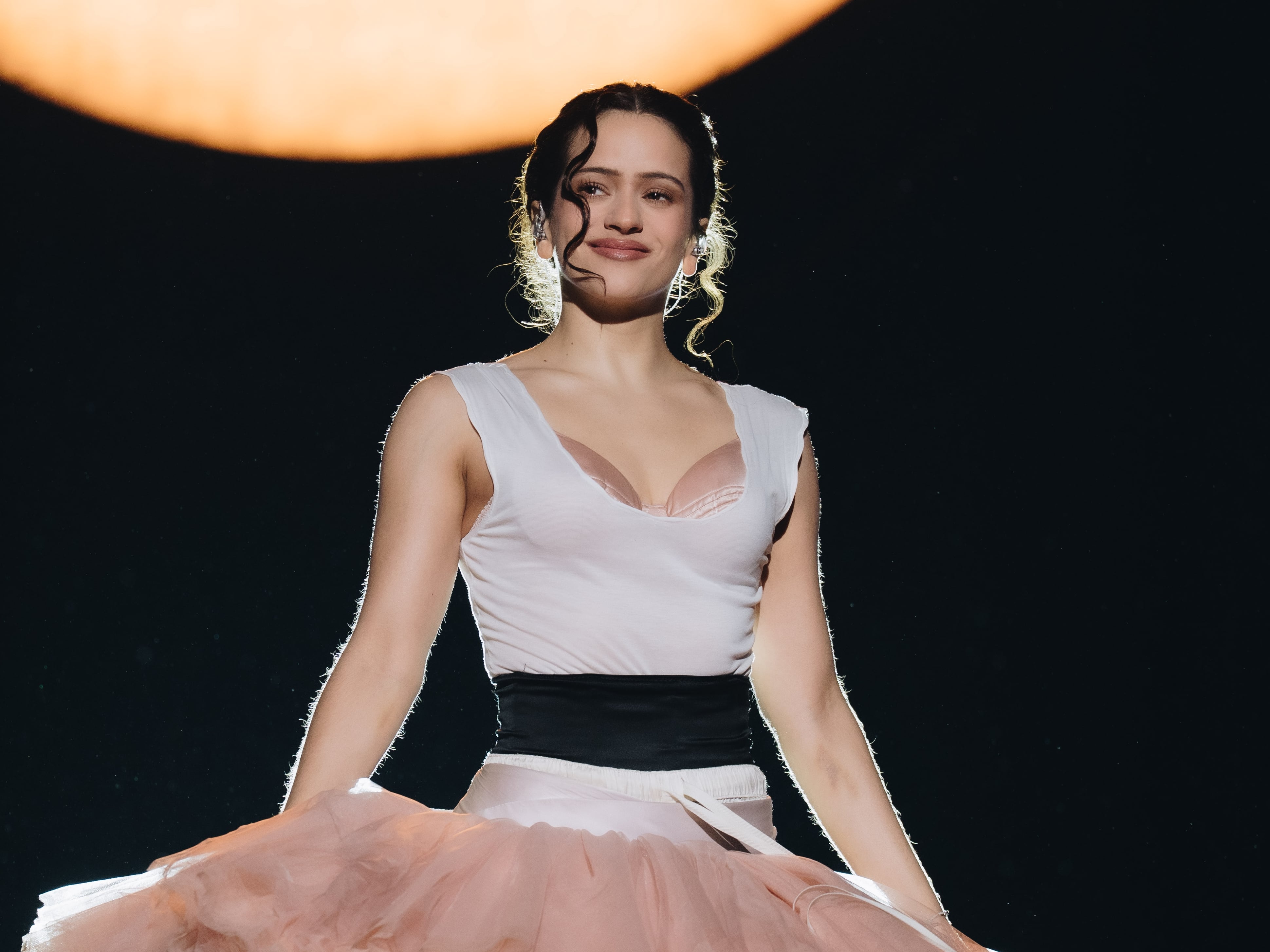 Rosalía en su último concierto de 'LUX Tour' en Madrid, abril de 2026.