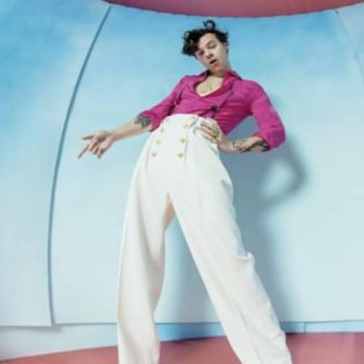 Harry Styles presenta su nuevo disco "Fine Line"