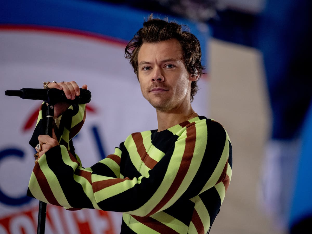 Harry Styles reaparece tras días de rumores sobre nueva música y sorprende con la forma elegida