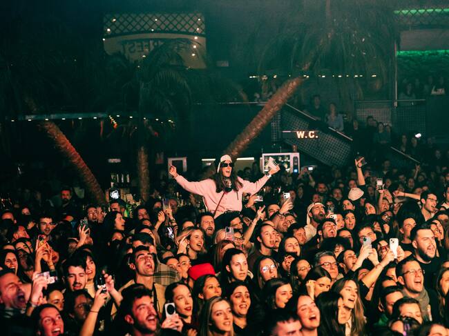 Y lo hicieron acompañadas de su público, que siguió cada verso de las canciones que sonaron en directo.