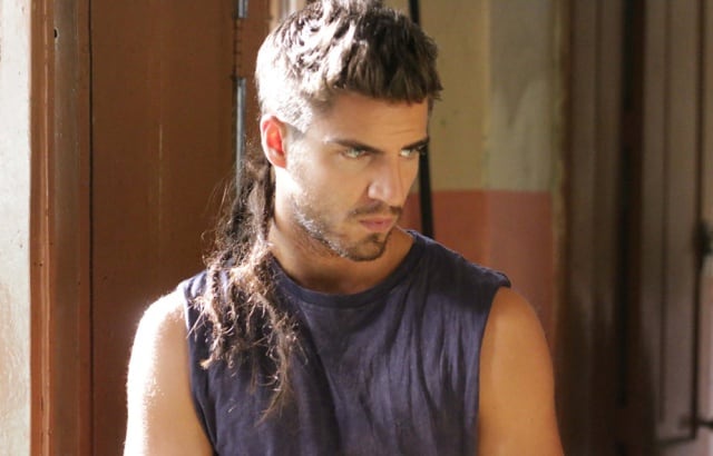 Maxi Iglesias como Ovni en &#039;Ingobernable&#039;