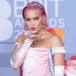 Anne-Marie muestra la realidad de las fotos de Instagram