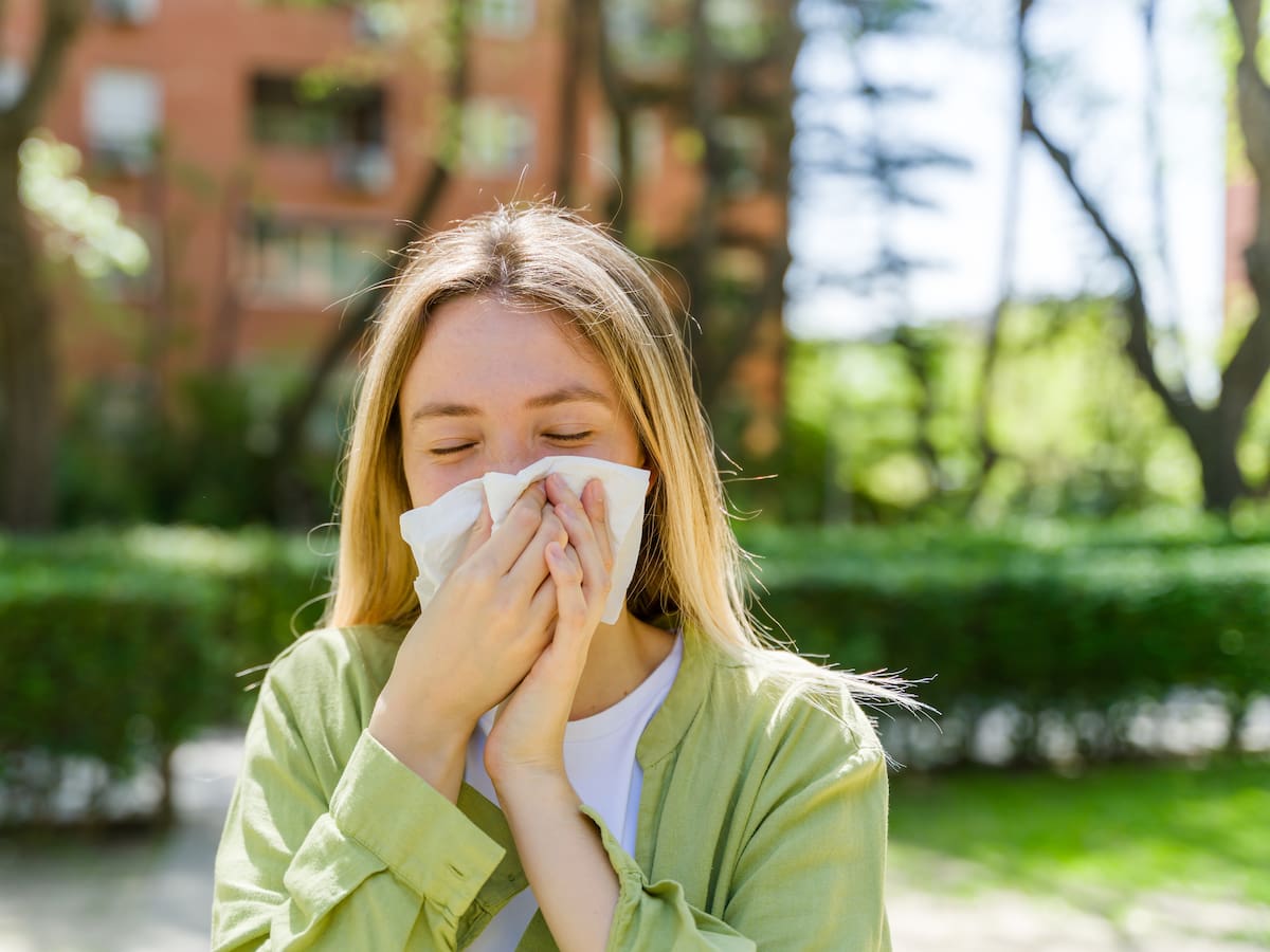 Más polen, más días y más síntomas: así viene la temporada de alergias