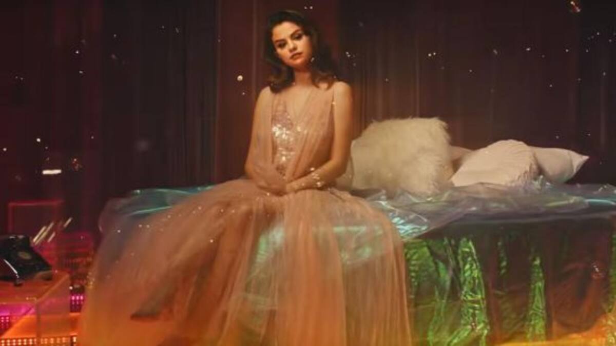 Selena Gómez reveló todos los secretos de "Rare"