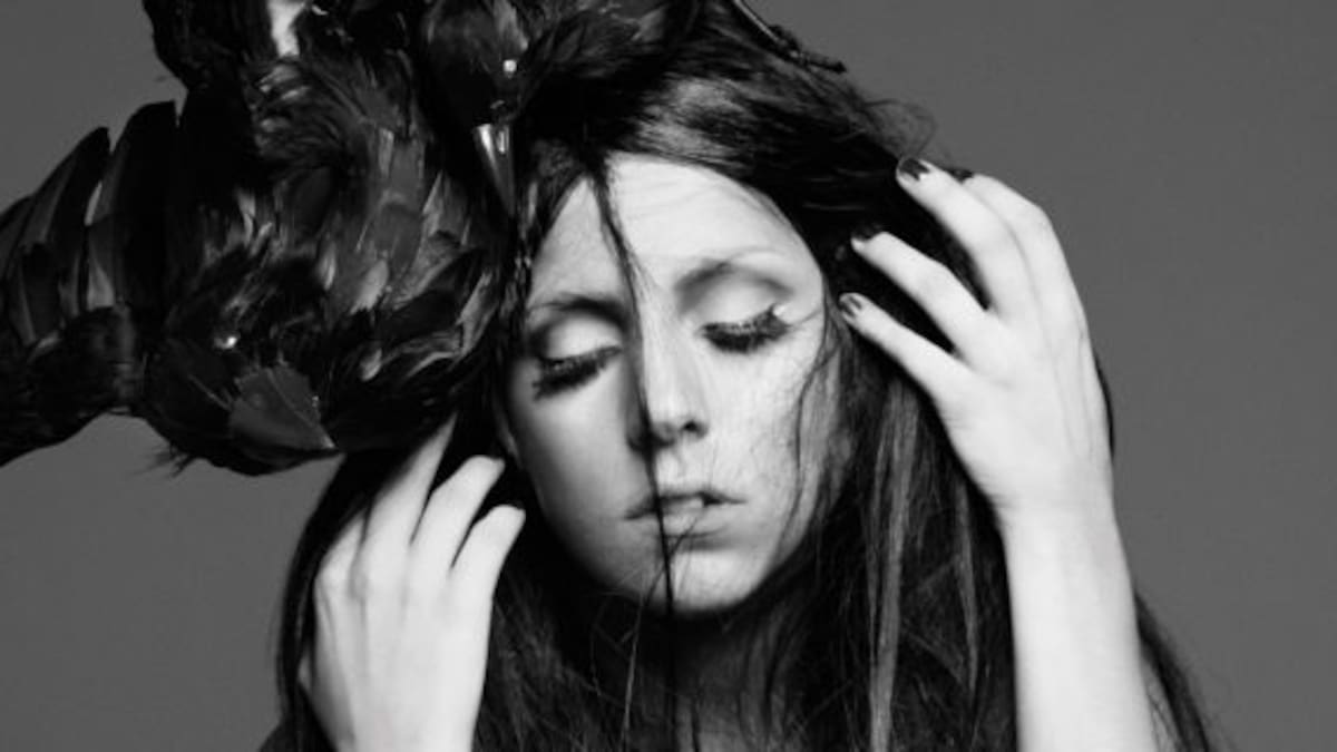 Se comprometió Lady Gaga