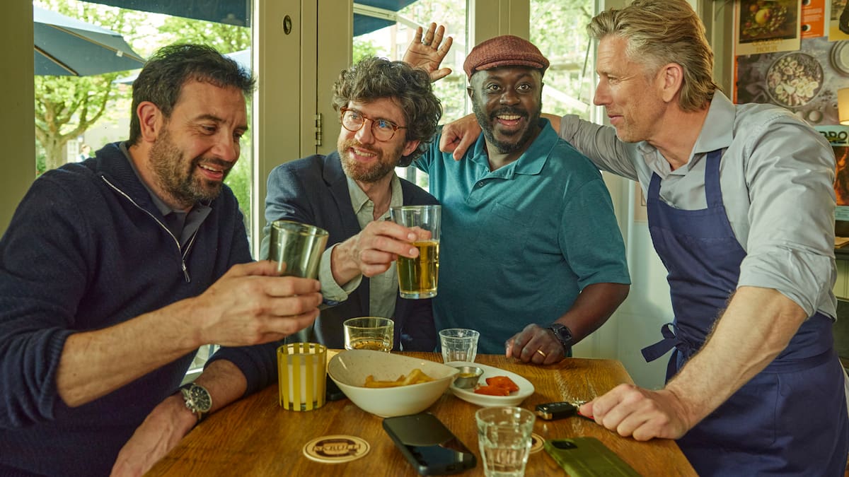 'Gallitos', en Netflix: cuántos capítulos tiene, reparto y sinopsis