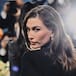 Demi Lovato, Kylie Jenner o Justin Bieber, rendidos ante la última portada de Hailey Bieber que habla con detalle de su maternidad