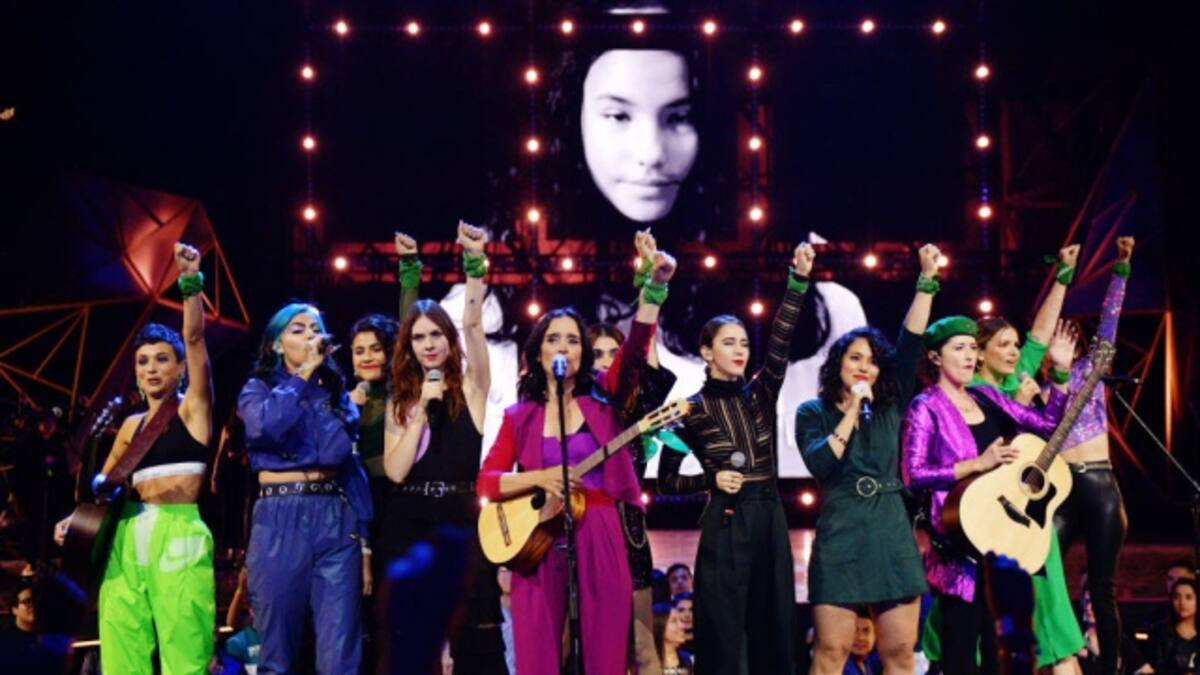 Julieta Venegas estrena "Mujeres"
