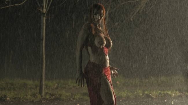 Daniela Santiago como Cristina Ortiz en 'Veneno'