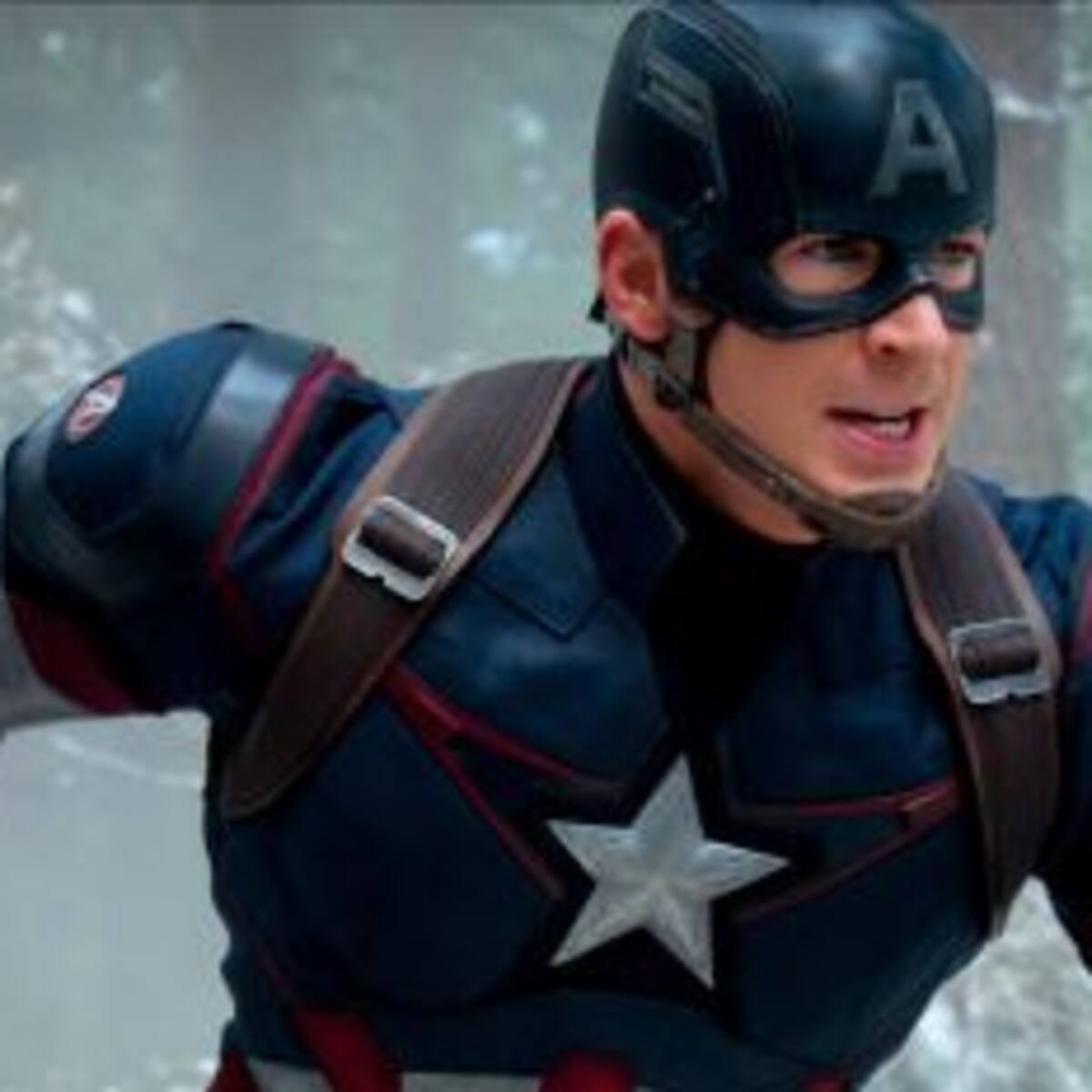 Incluso cuando es por una buena causa, Chris Evans nos hace reir con sus videos