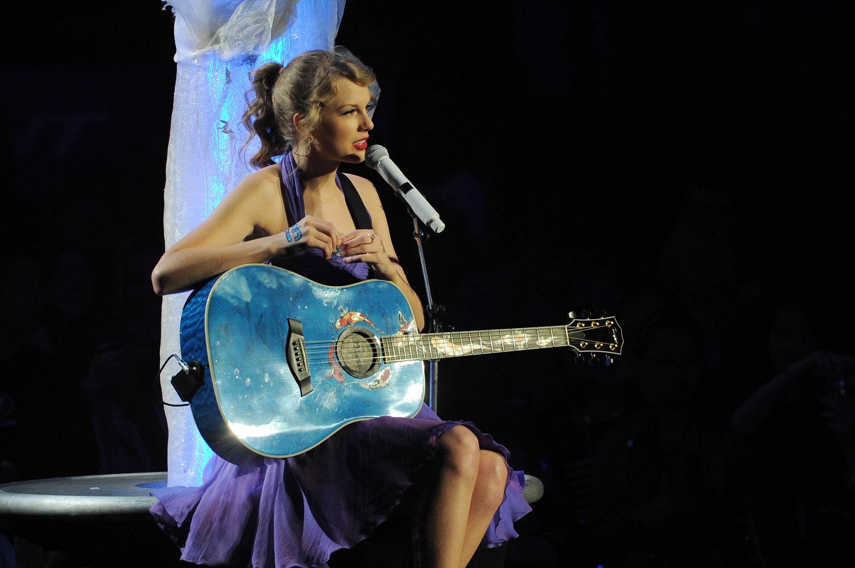 Taylor Swift en su gira Speak Now World Tour