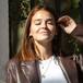 Laura Escanes sobre el proyecto que le ha unido a Jaime Lorente y Begoña Vargas: “Mamá, que salgo en la tele”
