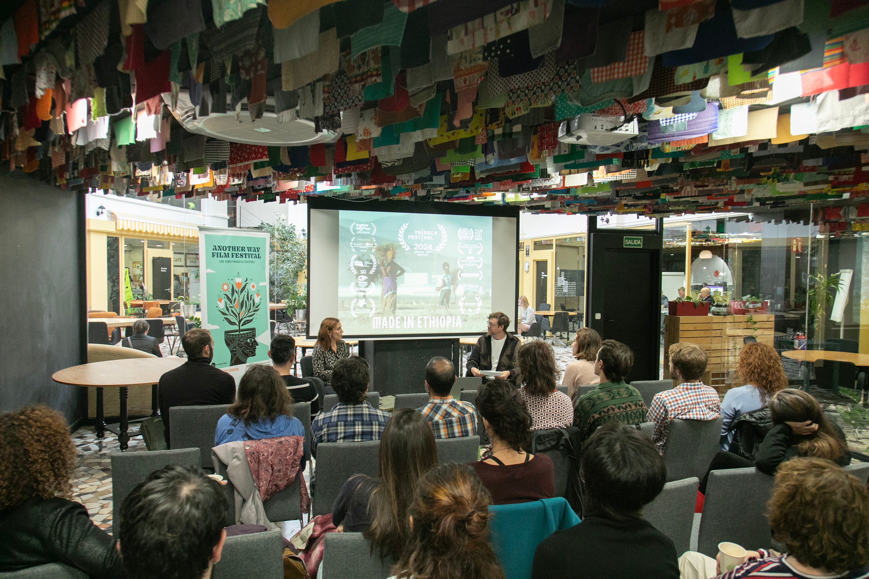 Uno de los coloquios de Another Way Film Festival.