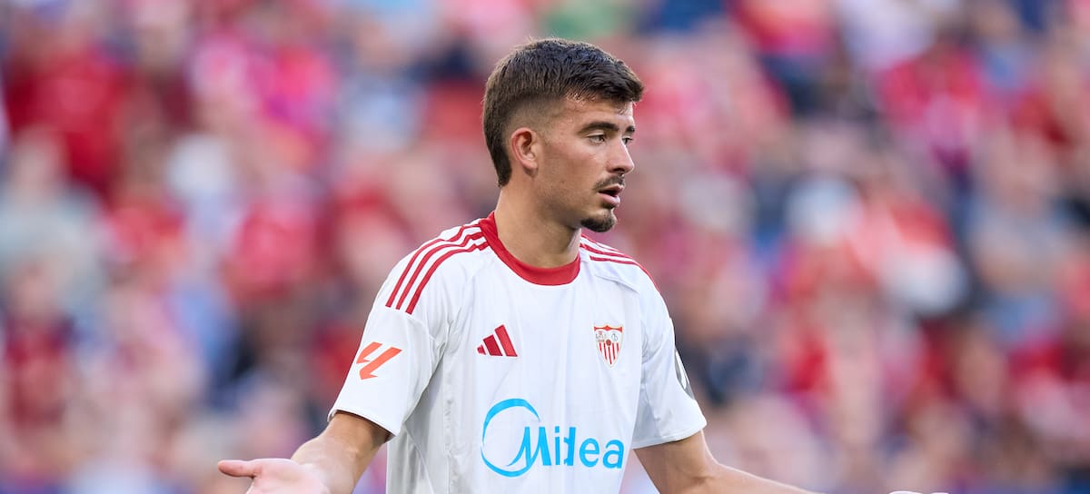 Kike Salas durante un partido con el Sevilla FC.