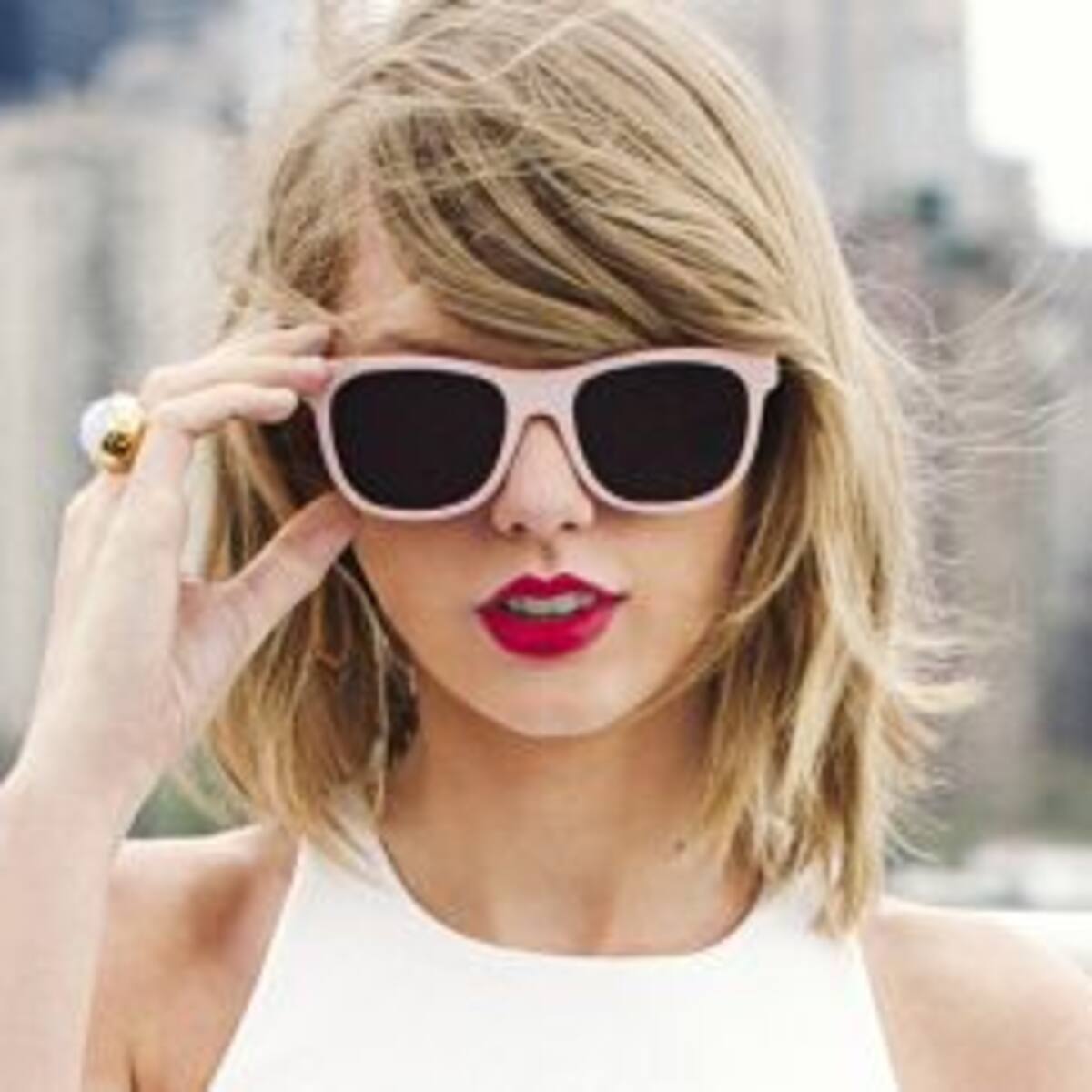 ¡Taylor Swift se coló en un casamiento!