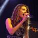 ANA GUERRA SE EMOCIONA CANTANDO EN DIRECTO POR PRIMERA VEZ SU DISCO 'REFLEXIÓN'